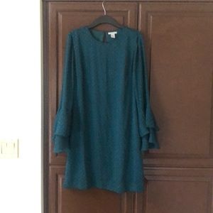 Loose fitting bell sleeve dress